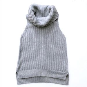 Michael Kors Gray Cable Turtleneck sleeveless top
